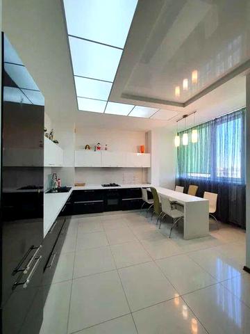 Продам 3-к квартиру (110м2) на Малиновского, Солнечный, ЖК Приоритет ЖК Приоритет