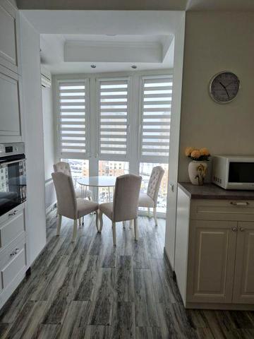 Долгосрочно 2 ком Жк Юрія Поправки, Метро Чернігівська.