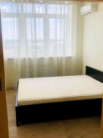 Сдаю 1 кімнатну квартиру 5хв м.Осокорки, Бажана 8б. Генератор, інвертор