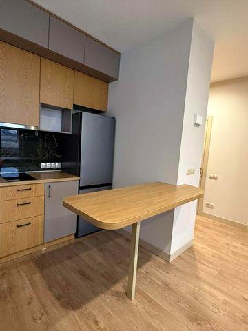 Продам 1-кімнатну квартиру Вчительська 16 Є-Відновдення