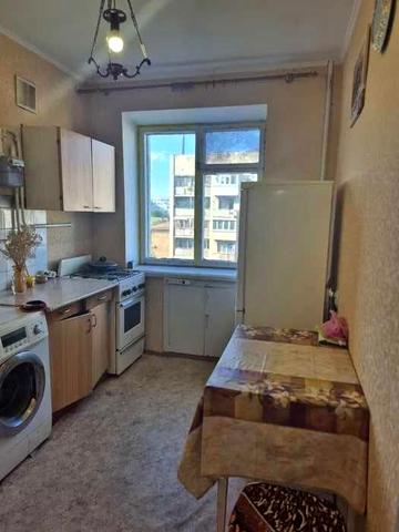 Продажа 2к. чешка р-н пр. Л.Украинки ул. Антоновича.