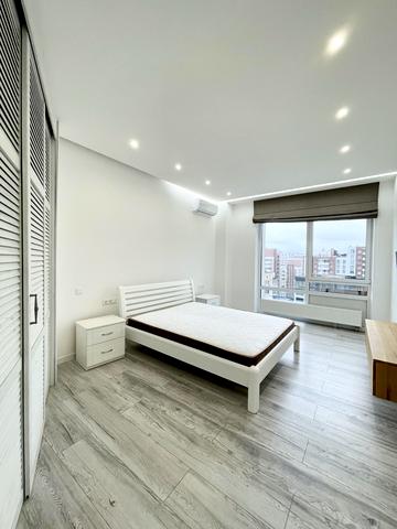 Саперне Поле вул., 5