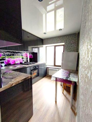 Оренда 3 кімн. квартири з ремонтом, 3 поверх