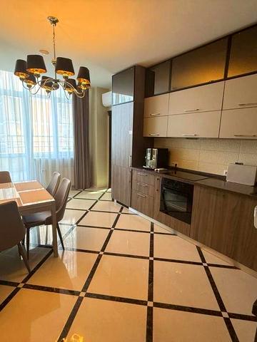 4 ком квартира Французский бульвар / Стикон , с террасой