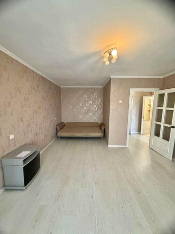 Оренда квартири Озерна