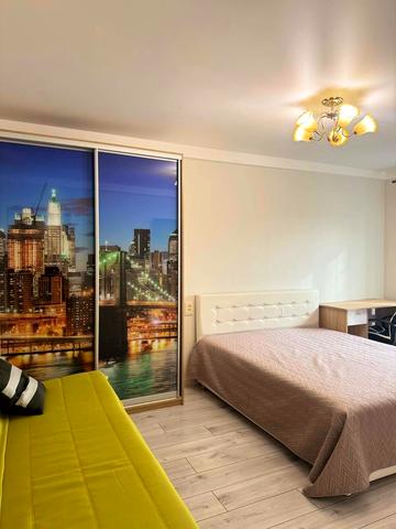 Оболонський просп., 7-Б