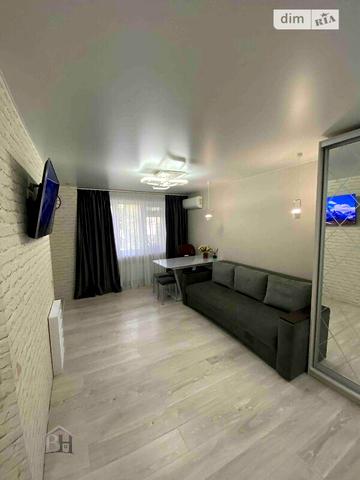 Довгострокова оренда 3к Квартира Кирила Осьмака (20-річчя Перемоги) вулиця