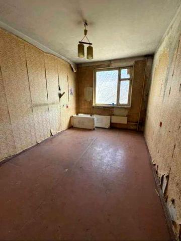 Продам 2 комн квартиру 56м2 Улучшенка 3этаж из 9ти метро Индустриальная OA