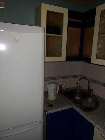 Академіка Доброхотова вул., 9