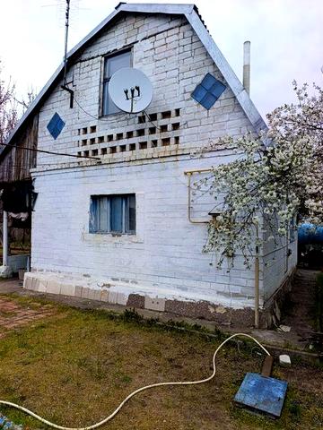 Продаю дачний будинок
