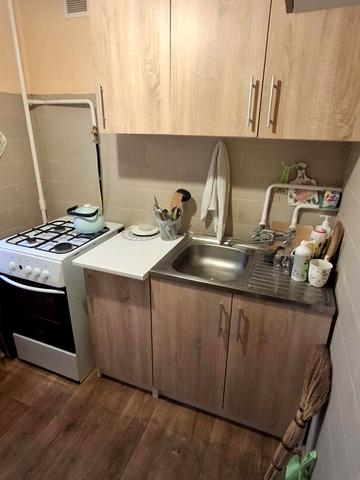 Бакинська вул., 37-В