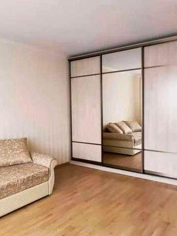 Оренда 1-кімнатної квартири на вул.Олени Пчілки,2