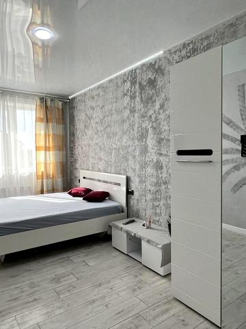 Національної Гвардії вул., 14в