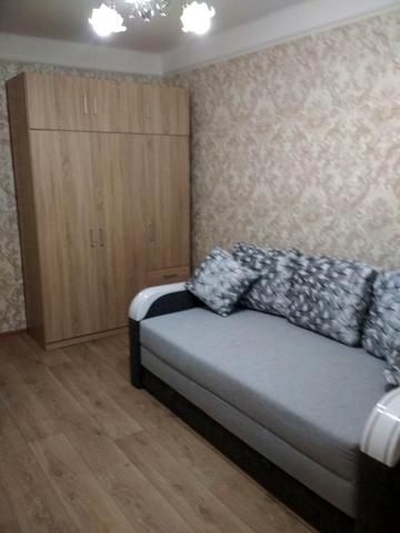 Василя Іваниса вул. (Миколи Матеюка), 13