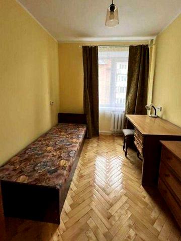 Здам в оренду 3-к квартиру по вул. Стрийська