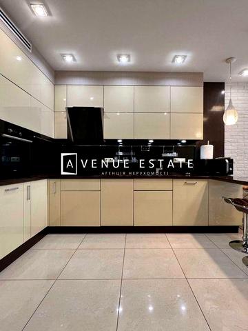 Оренда 3к. квартири 100м2, інвертор 5кВт + паркінг ЖК Парк Авеню пр-т. Голосіївський 60