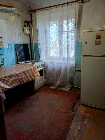 Терміново продам 1-кімн. Кв-ру по вул. Радистів 4А.