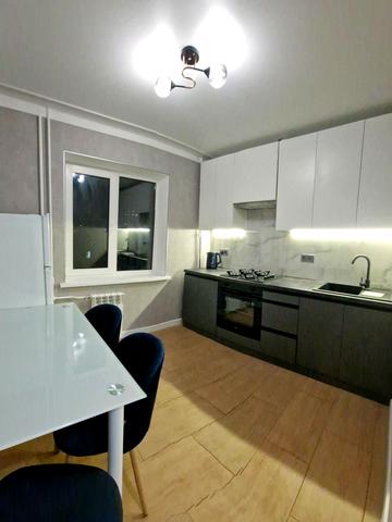 Соломянська вул., 10