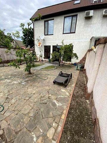 Сдам дом 350 м ,5 к + кухня студия 60 м,гараж 2 авто, ремонт, мебель,