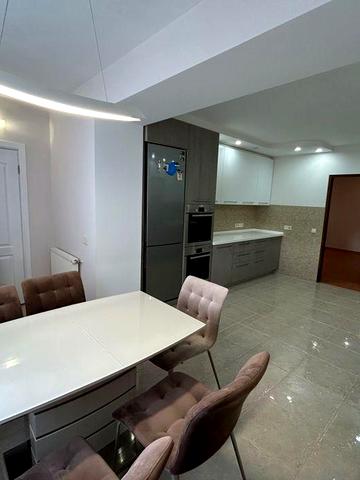 Продаж 3-х.Стай парк 116 м,є/р.і/о,меблі-118тис