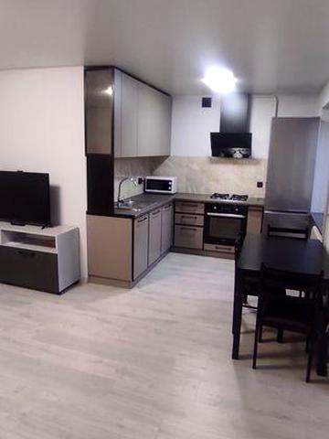 Терміново здається 2 км квартира Скальда (Комарова), ключі!