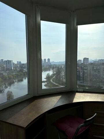 Оренда 2к  квартири проспект  Соборності 30А