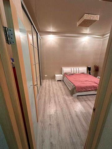 Продам 2 кім кв-ра пр-т Героїв Харкова 131 б,м.Захистників України