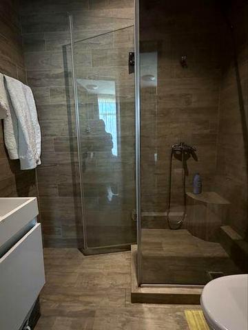 Продам 2-к квартиру Французский бульвар/ Крит ЖК Крит