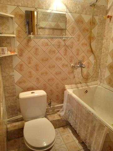 Київ,Оболонський р-н,Оболонь,вул.Полку Азов,28Б