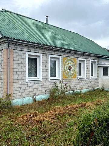 Продаж 3к Дім вулиця Лугова