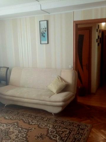Академіка Заболотного вул., 136
