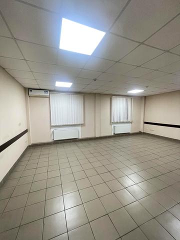 Соборний просп. (Леніна), 17