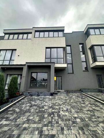 Лікарська, 22/4