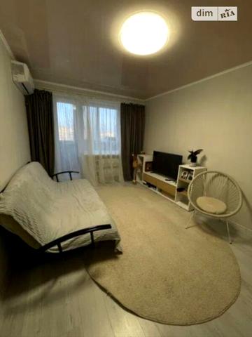 Довгострокова оренда 2к Квартира Кондратюка Юрія вулиця