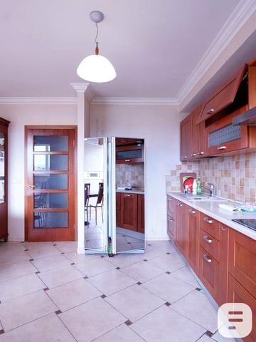 Борщагівська вул., 145