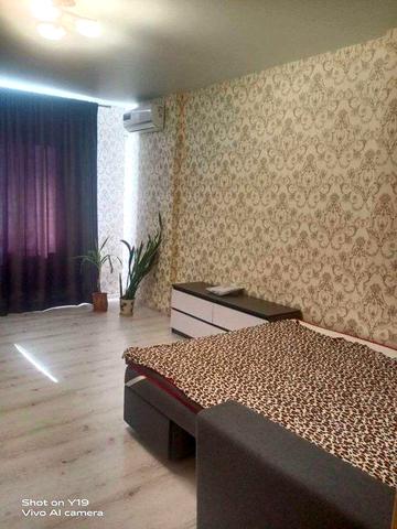 Квартира в новобудові, метро Васильківська, генератор