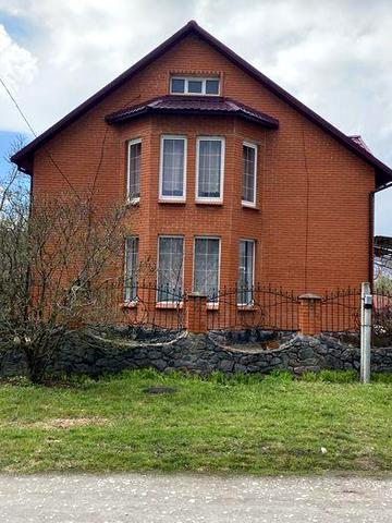 Продається затишний будинок, у мальовничій Диканьки