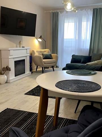 Дмитра Яворницького просп. (Карла Маркса), 26