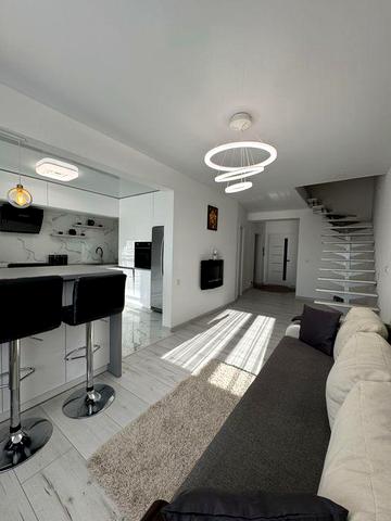 Оренда дворівневої 4к.по вулиці Національної Гвардії