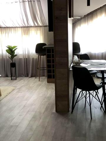 Довготривала оренда дворівневої квартири