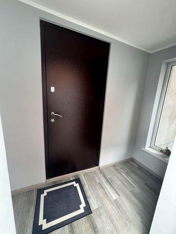 Пів будинку зі своїм двором , вїздом  вул. Куроп’ятникова