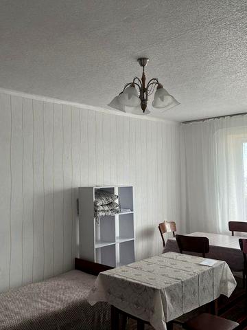 Продається світла однокімнатна квартира з балконом