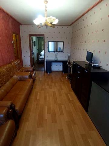 Сдам 3 комнатную квартиру на основе, улица Тычины( Валдайская), круг троллейбуса