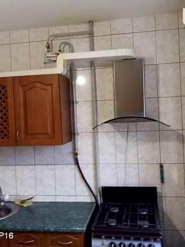 2к.квартира, Київський р-н 48м2 окремі кімнати цегла 3/9