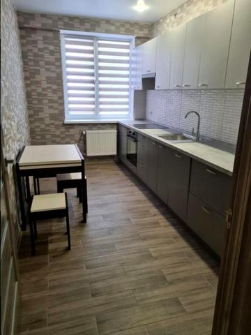 Кобзаря бульв., 4