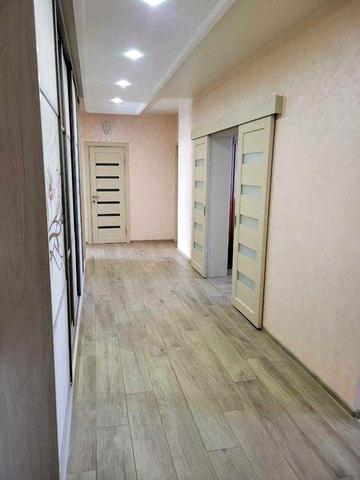 Без комісії. Продаж 3к. квартири з ремонтом на вул. Градинська 3, 4 пов. Троєщина  Деснянський р-н  Київ