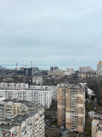 Незалежності вул., 11/1