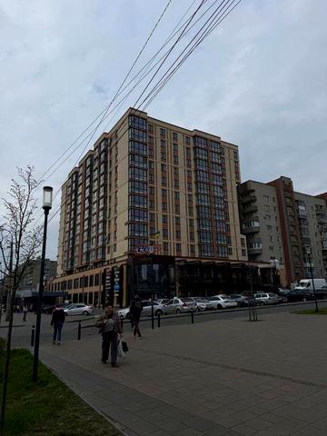 Продам власну квартиру ЖК Візаві