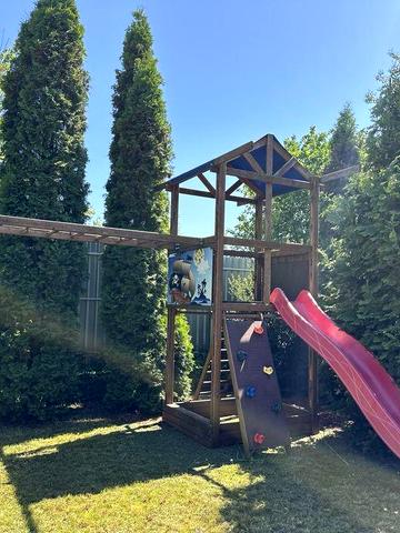 Дача для відпочинку Хвоя Басейн Баня с.Відрадне Лози Мрія-5