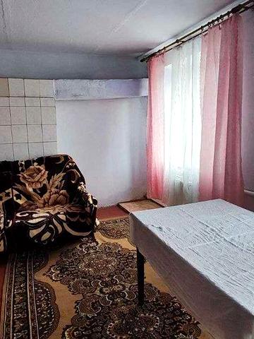 Продається 1,5 кімнатна квартира пригород Н